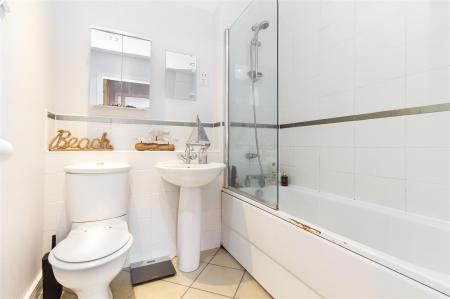 Bathroom-1-1.jpg
