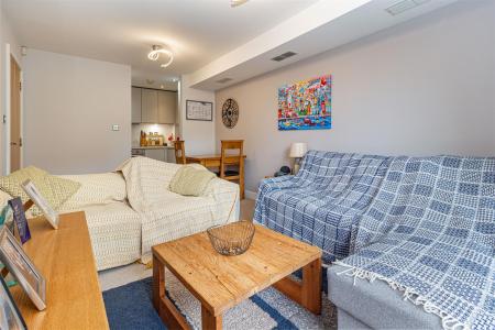 Living-room-3.jpg