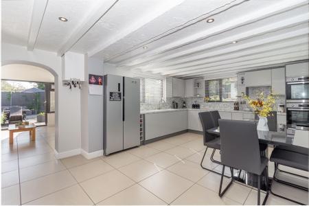 Kitchen-1.jpg