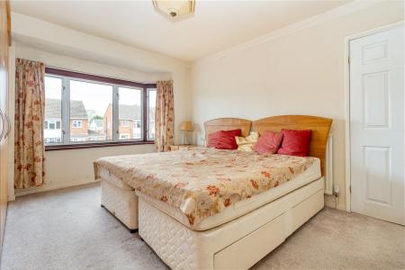 Bedroom-2-2.jpg