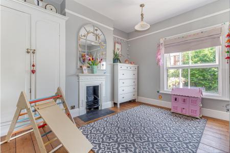 Bedroom-2-2.jpg