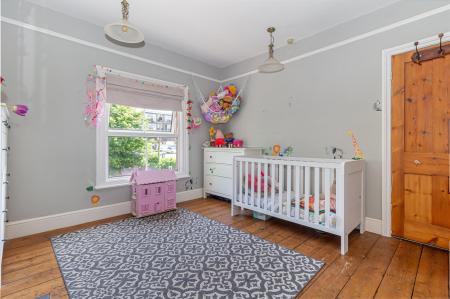 Bedroom-2-3.jpg