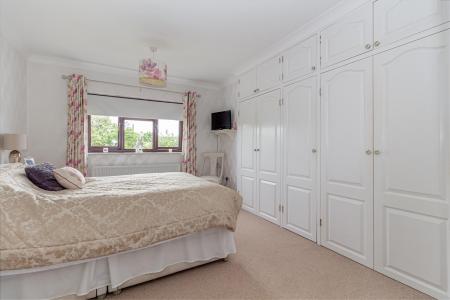 Bedroom-1-2.jpg