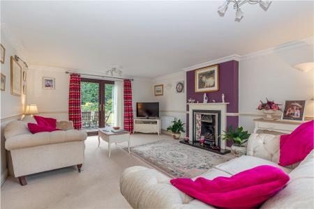 Living-room-1.jpg