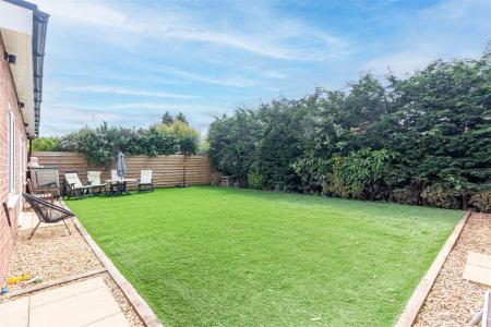 Garden-1.jpg