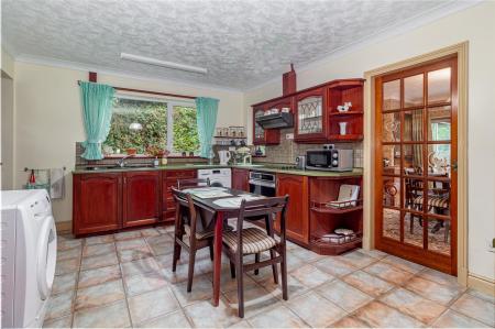 Kitchen-1.jpg