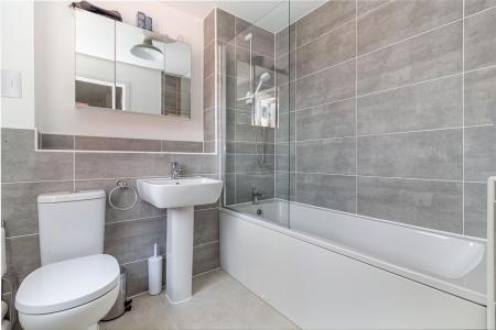 Bathroom-1.jpg