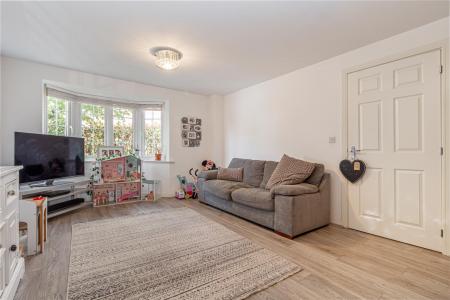 Living-room-2.jpg