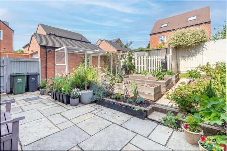Garden-2.jpg