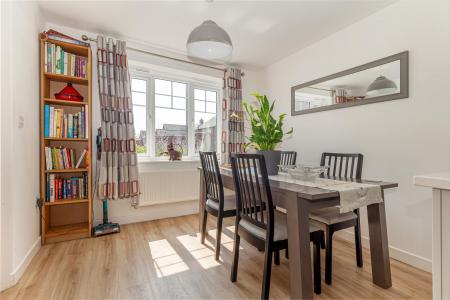Dining-area-1.jpg