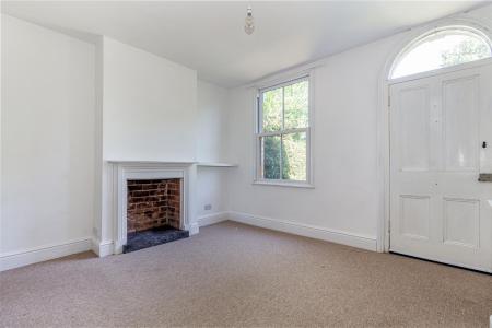 Living-room-2.jpg