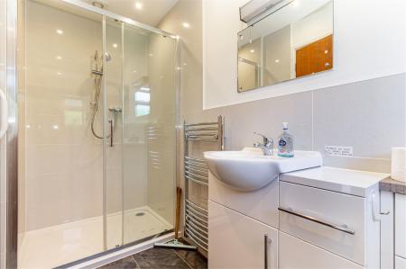 Bathroom-2.jpg
