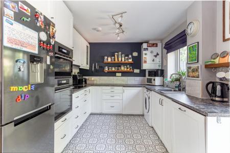 Kitchen-2.jpg