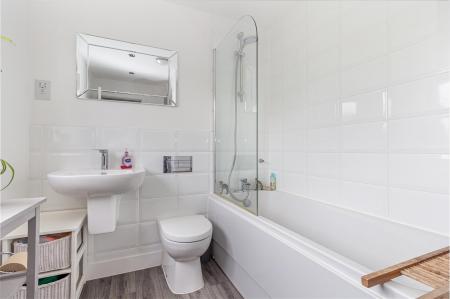 Bathroom-2.jpg