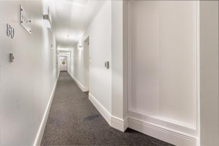 Hallway-1.jpg