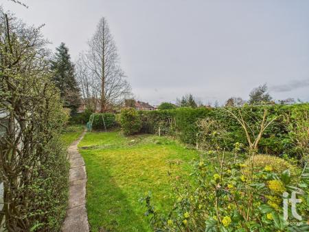 Photograph 10