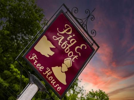 Sign dusk