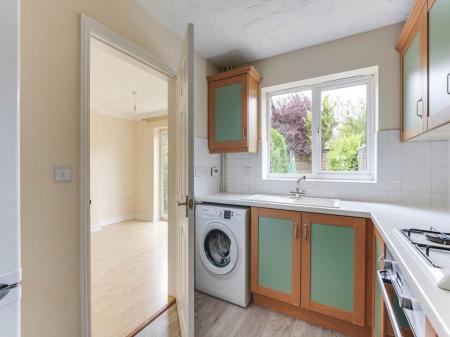 Kitchen (2)