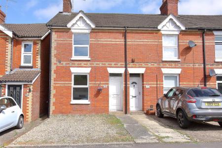 73 eastfield rd ph699.JPG