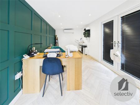 Annexe / Home Office