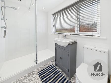 Shower Room / Wc