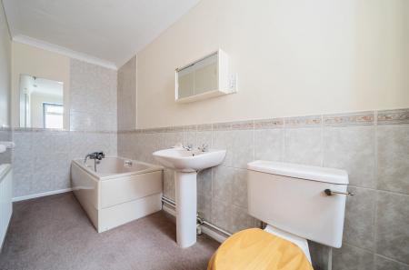 1300549-24-683718...