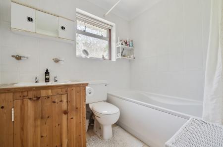 1300549-6-6837135...