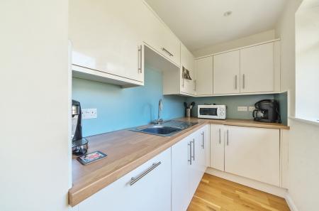 1311936-10-68546f...