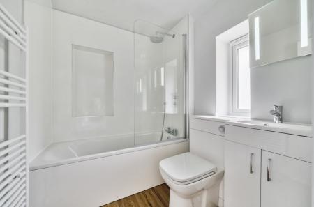 1309053-4-6855c06...