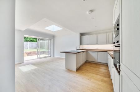 1309053-13-6855c0...