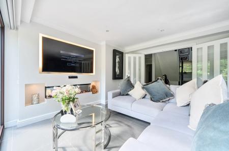 1300097-25-686bf0...