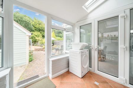 1320761-22-687944...