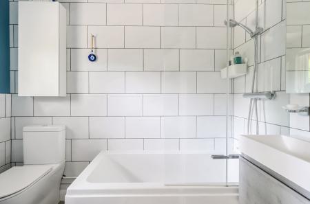 1320761-10-687940...