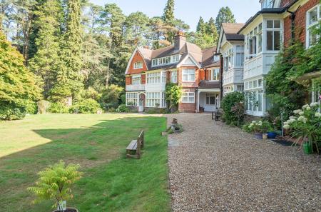 1334632-17-689b23...