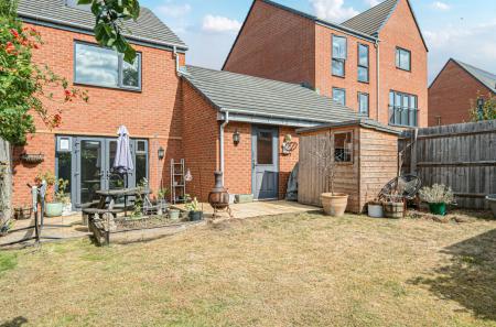 1339737-8-68a84ee...