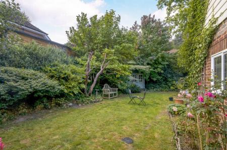 1344180-1-68af29f...