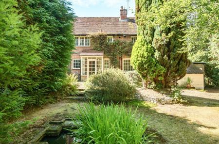 1344581-5-68b03d9...