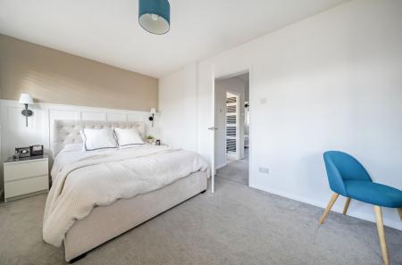 1347392-7-68b5c64...