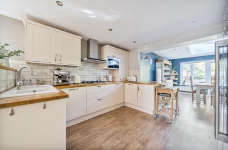 1343002-12-68a8c8...