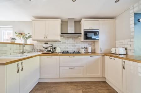 1343002-13-68a8c8...