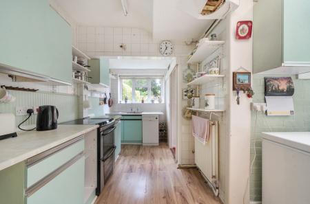 1365094-16-68e8ef...