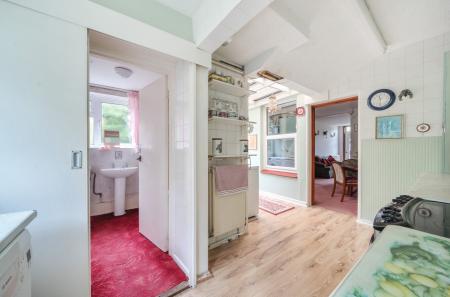 1365094-13-68e8ef...