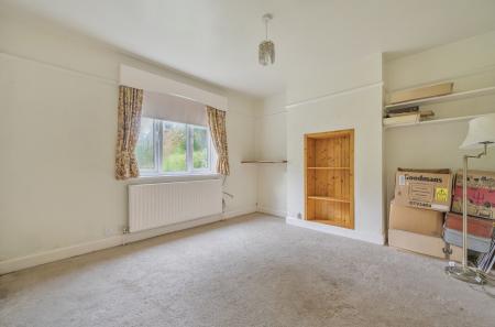 1360371-8-68de3ef...