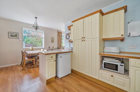 1363180-11-68e7bb...