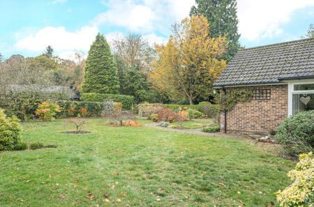 1375227-46-690b2b...