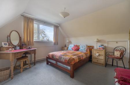 1381173-12-691af8...