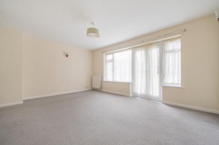 1375093-2-690894b...