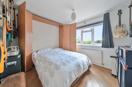 1385016-5-6925c52...