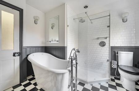 1384343-12-6925b1...