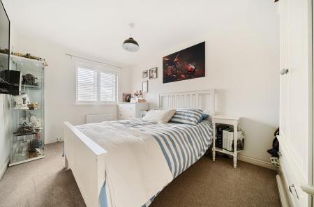 Hyton Drive deal for rent- second bedroom